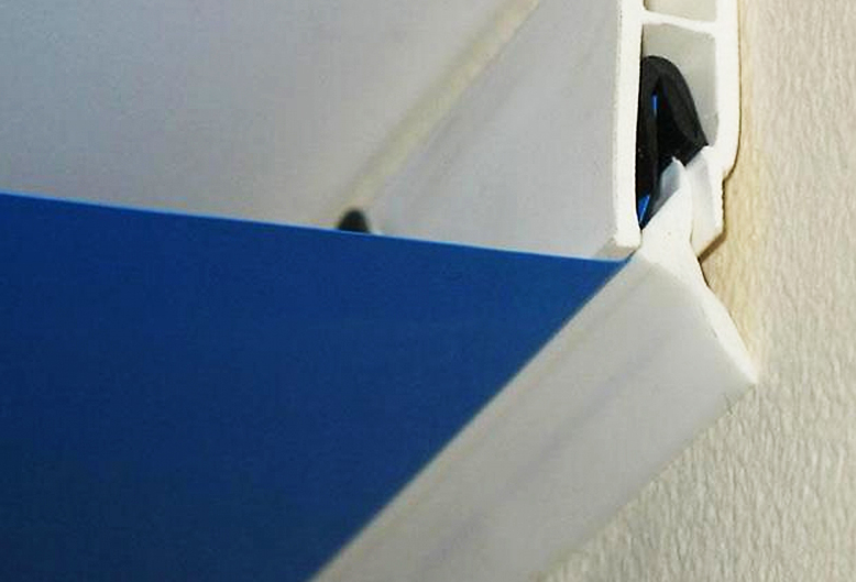 Багет для натяжного потолка